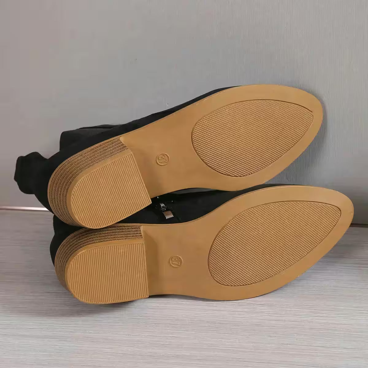 Boots Casual - Women's Fashion - View 3
