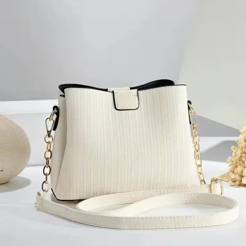Casual Shoulder Bag Trendy And Stylish - Additional View 17