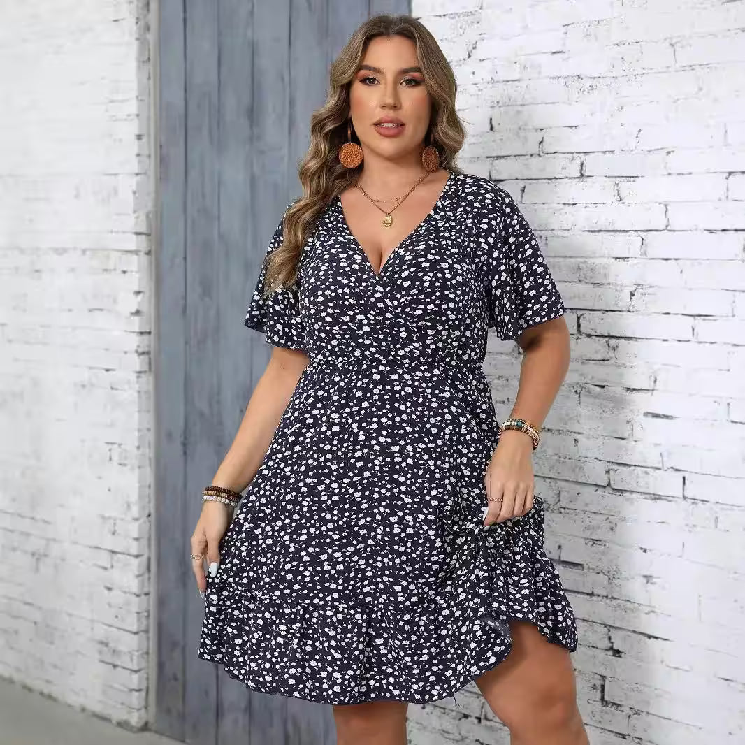 Large-size Floral Short-sleeved Package V-neck A-line Dress - Additional View 3