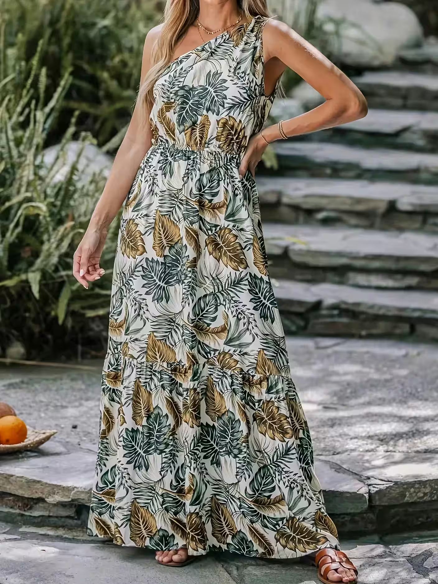Dresses - Plus size dress unique leaf print