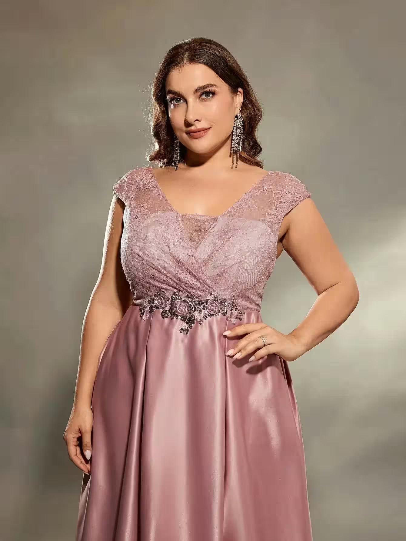 Plus-size hollowed-out shoulder lace chest dress - Women's Fashion - View 3