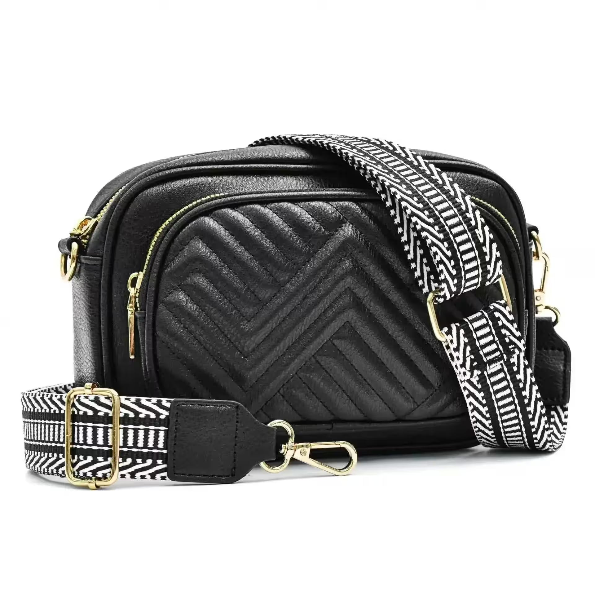 Bag Chic & Versatile - Additional View 7