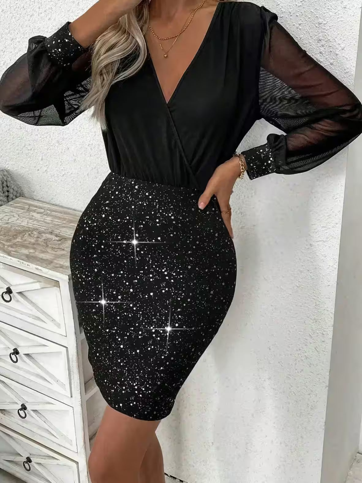 Dresses - Sexy and elegant women's dress V-neck