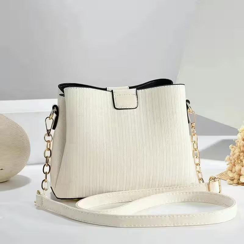 Casual Shoulder Bag Trendy And Stylish - Additional View 3