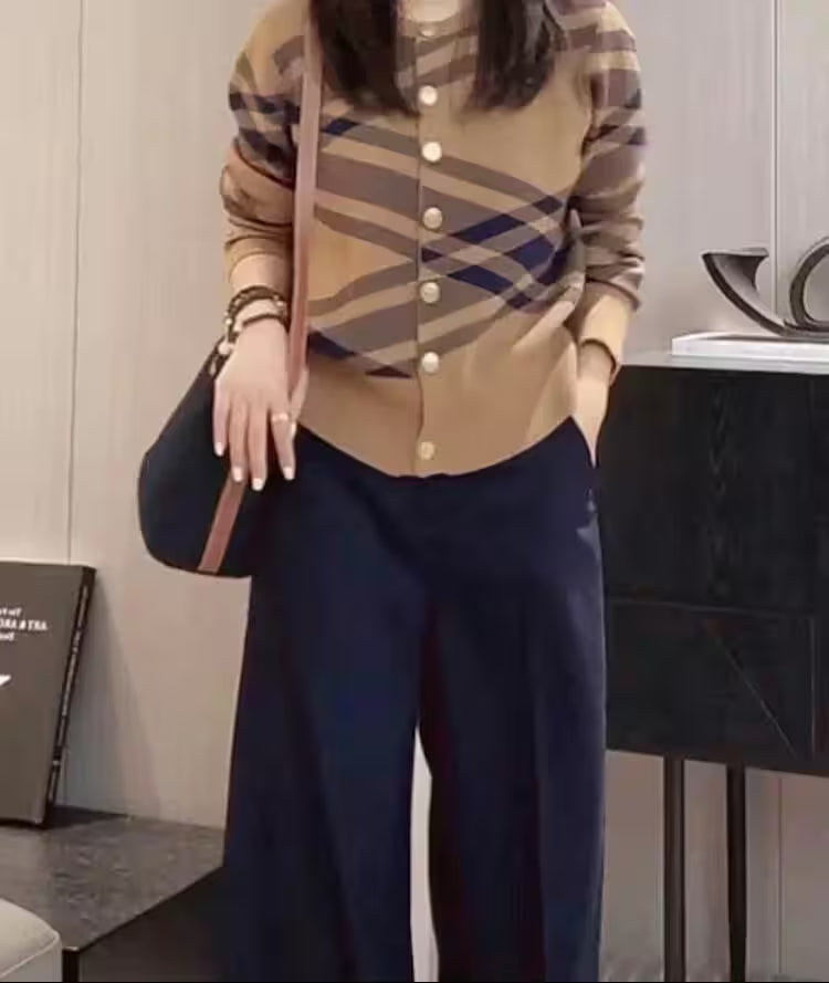 Cardigan Sweater Tops Knitwear - Additional View 7