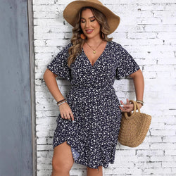 Large-size Floral Short-sleeved Package V-neck A-line Dress