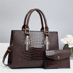 Serpentine Tote Bag – Elegance