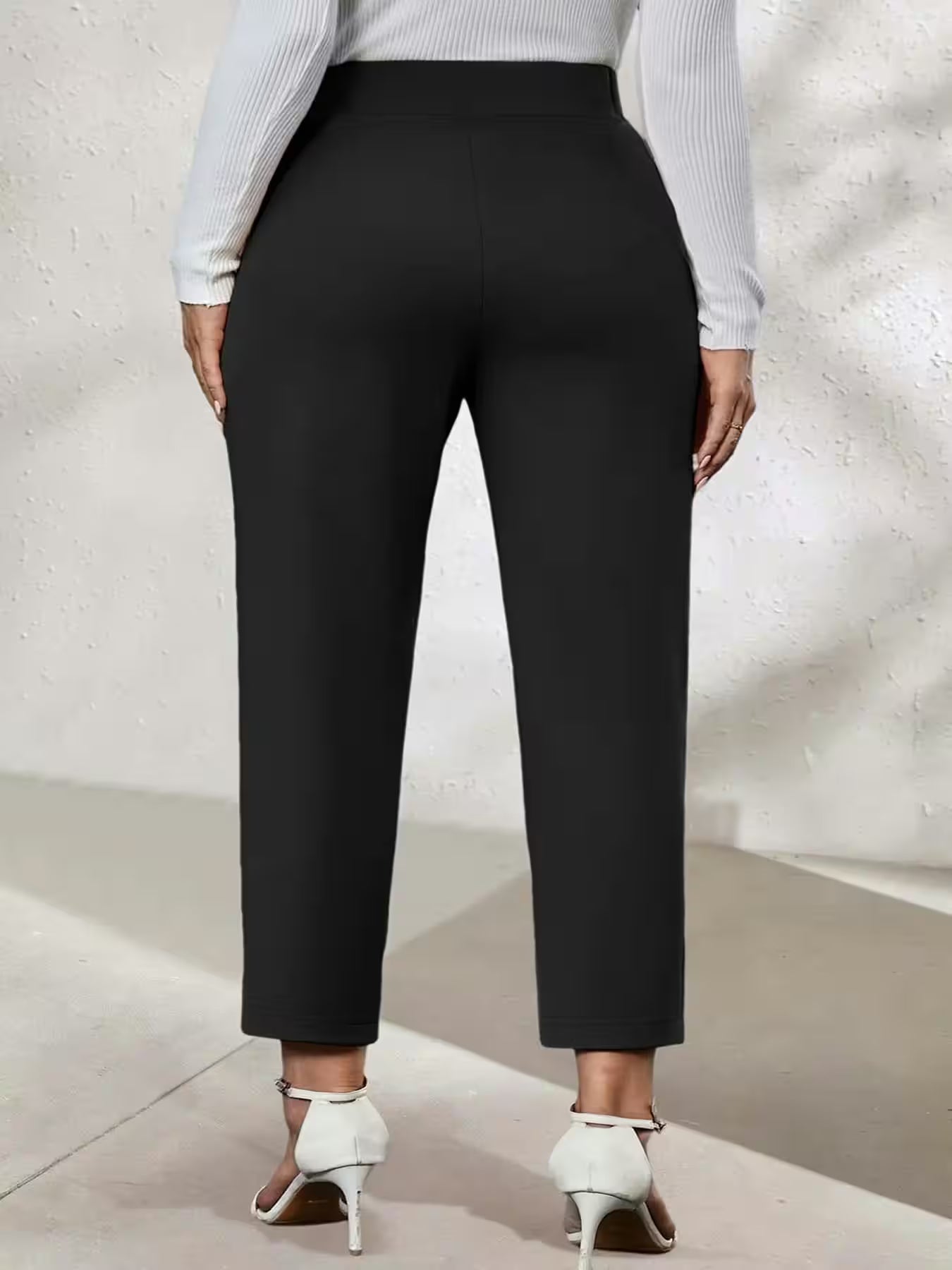 Plus size daily commuting knitted commuter leggings. - Additional View 3