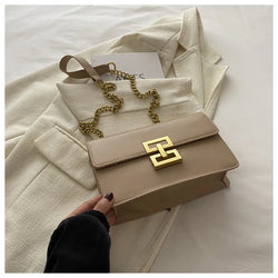 Bags The Epitome of Street Chic
