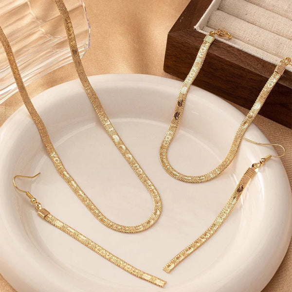 Set Heart Shape Retro Simple Fashion