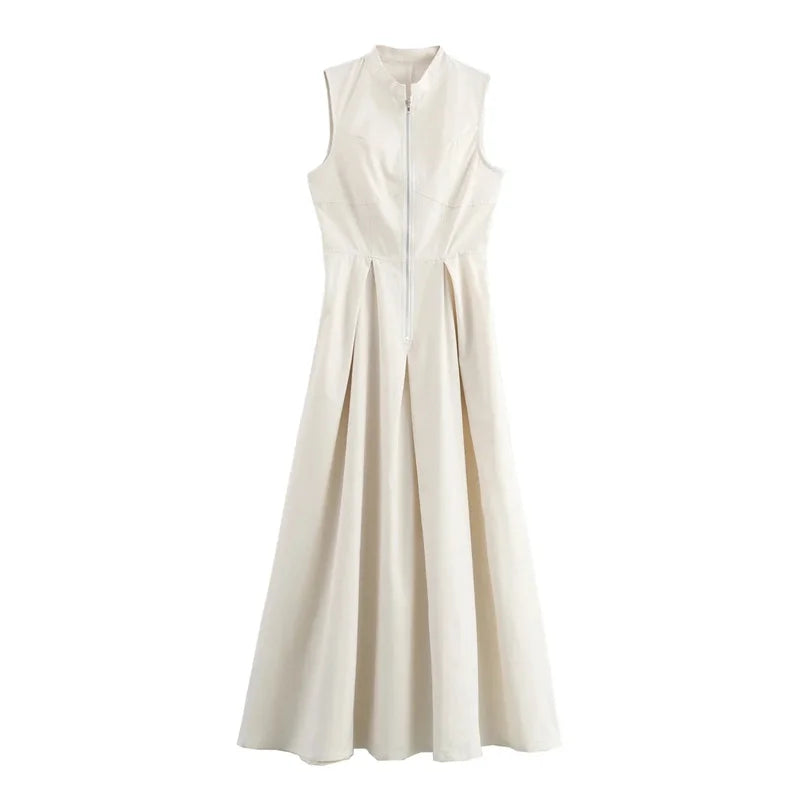 Dress Elegant designed to highlight femininity with sophistication