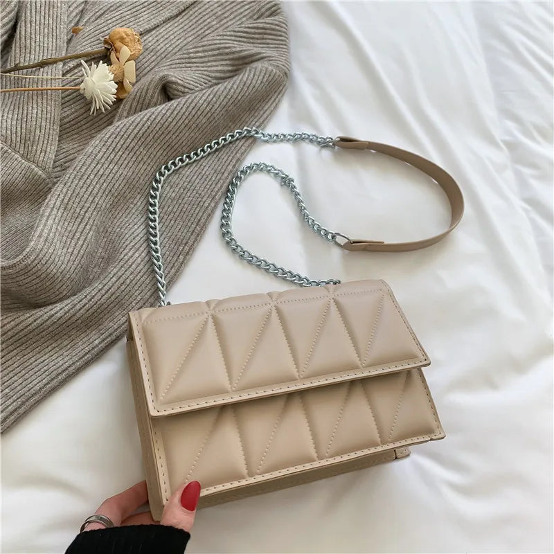 Crossbody Bag Style & Functionality