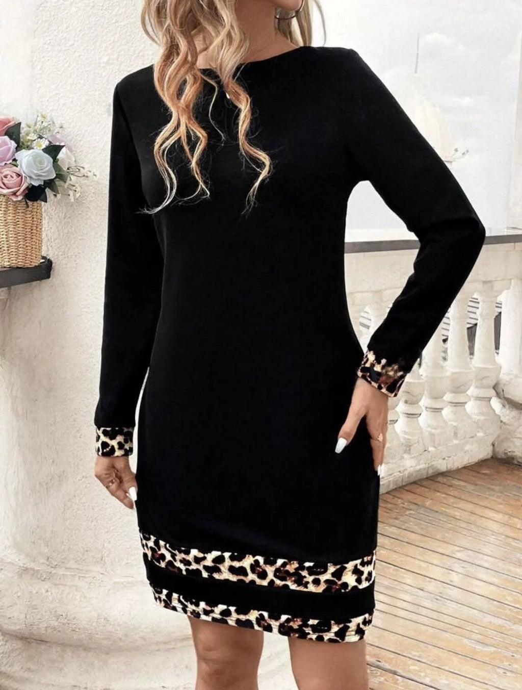 Dress Elegant Flattering fit and flare silhouette - Women's Fashion - View 3