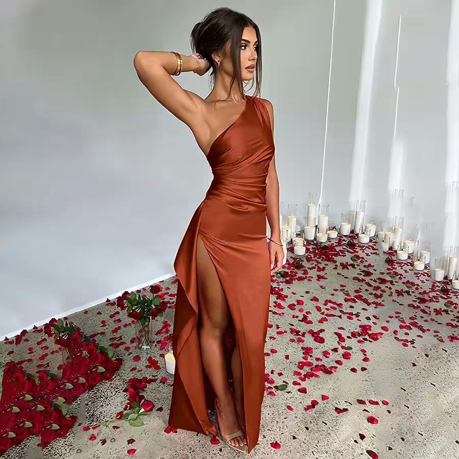 Sexy Slimming Slant Shoulder Split Satin Dress - Women's Fashion - View 5