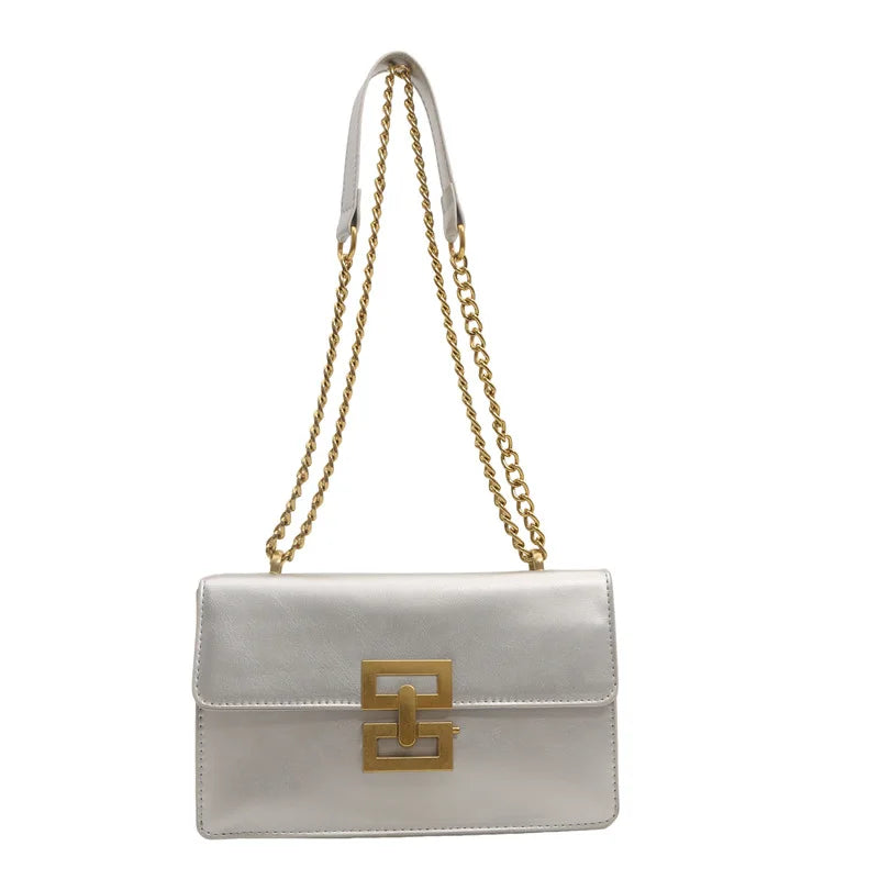 Bags The Epitome of Street Chic