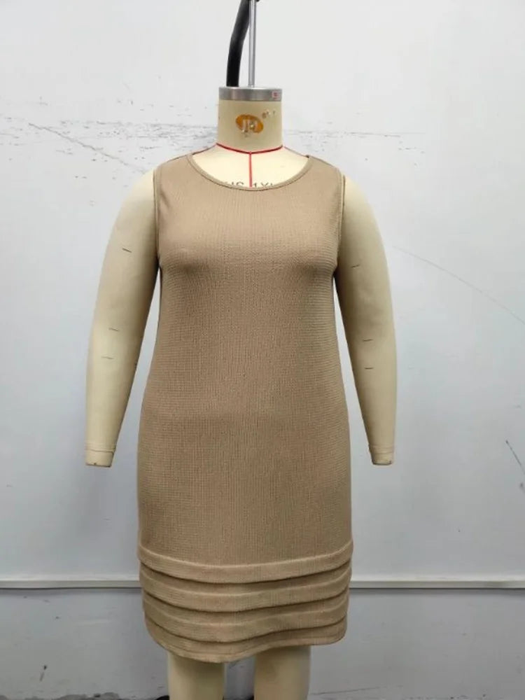 Plus Size Solid O-Neck Sleeveless Holiday Dress