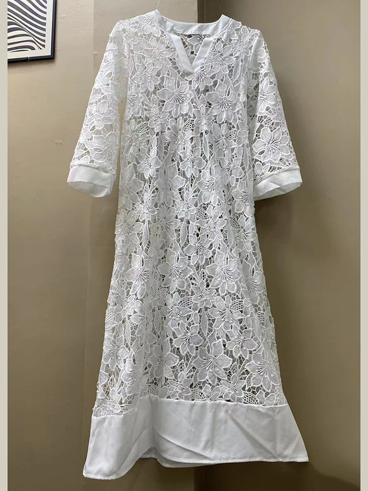 Women's Spring V-neck lace midi dress
