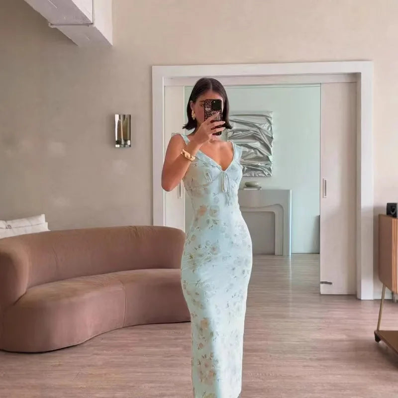 Sleeveless Backless Summer Vacation Dress with Ruffles