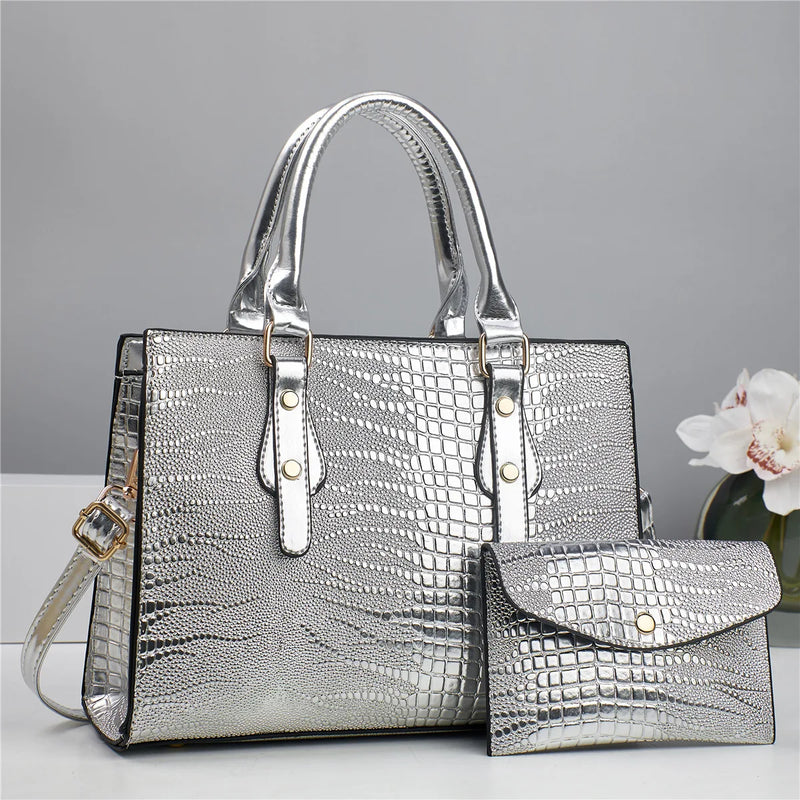 Serpentine Tote Bag – Elegance