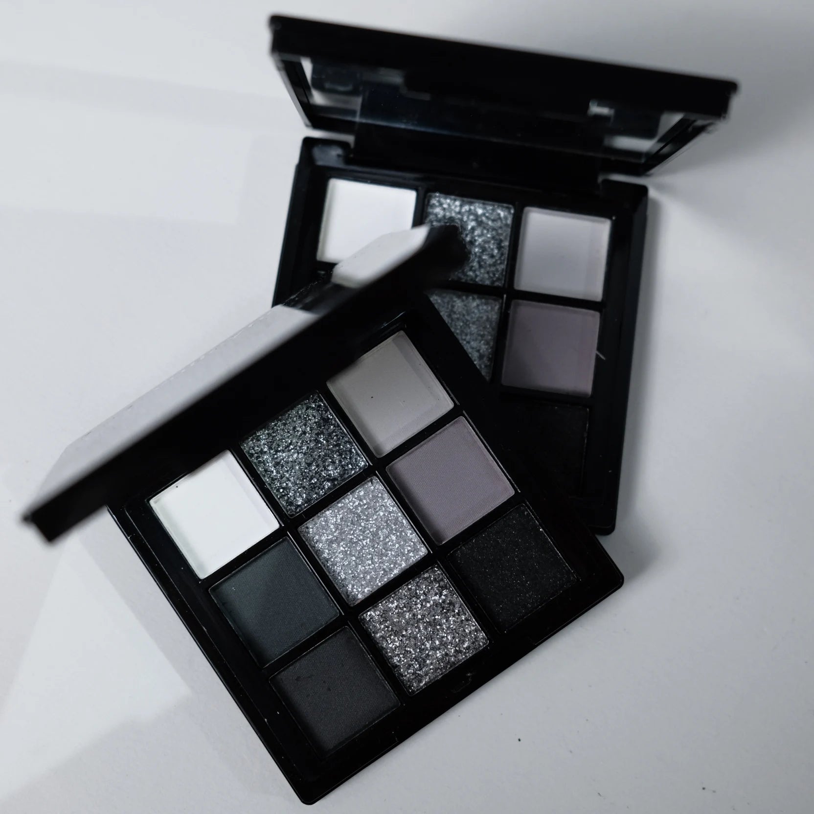 Makeup Palettee - Women's Fashion - View 3