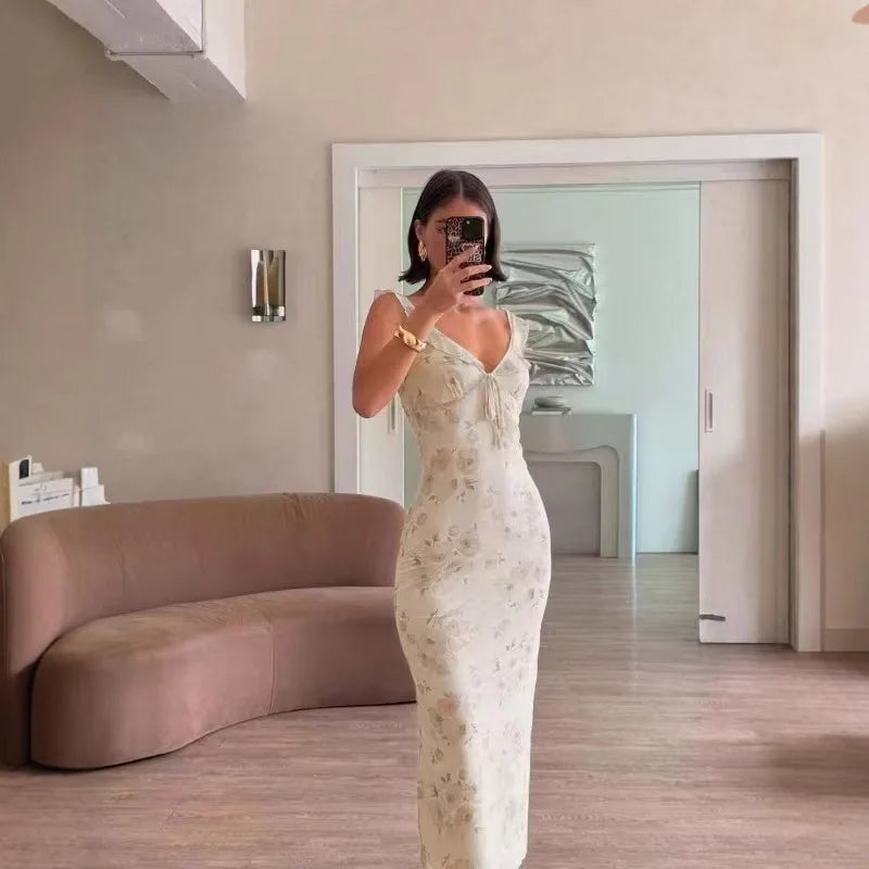 Sleeveless Backless Summer Vacation Dress with Ruffles