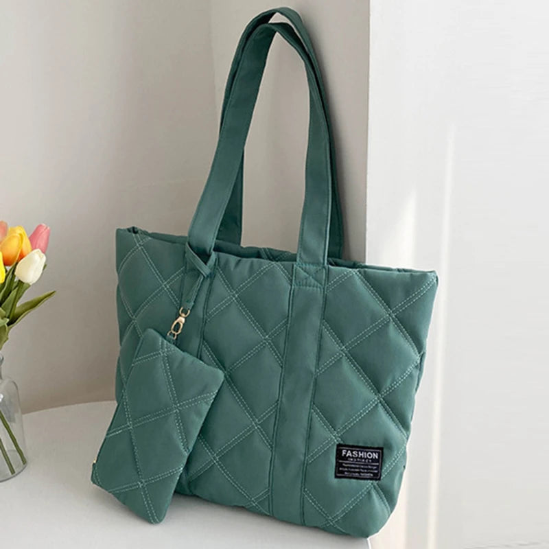 Casual Tote –Elegance Meets Versatility