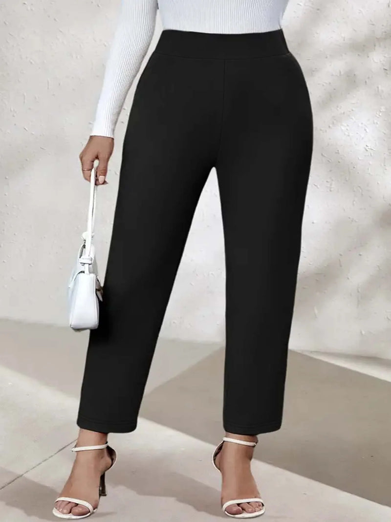 Plus size daily commuting knitted commuter leggings.