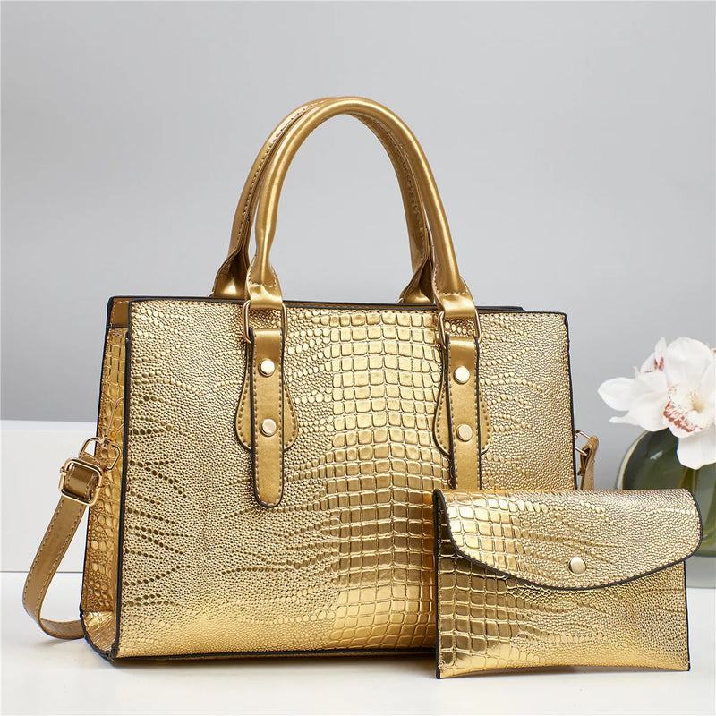 Serpentine Tote Bag – Elegance