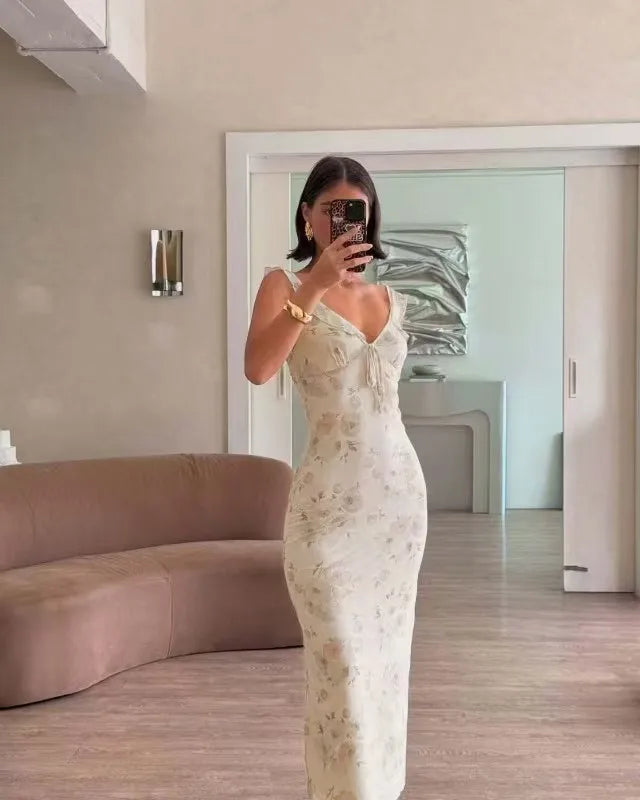 Sleeveless Backless Summer Vacation Dress with Ruffles