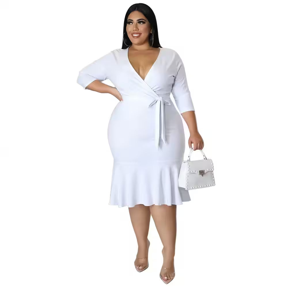 Plus Size Fashionable Sexy V-neck - Women's Fashion - View 3