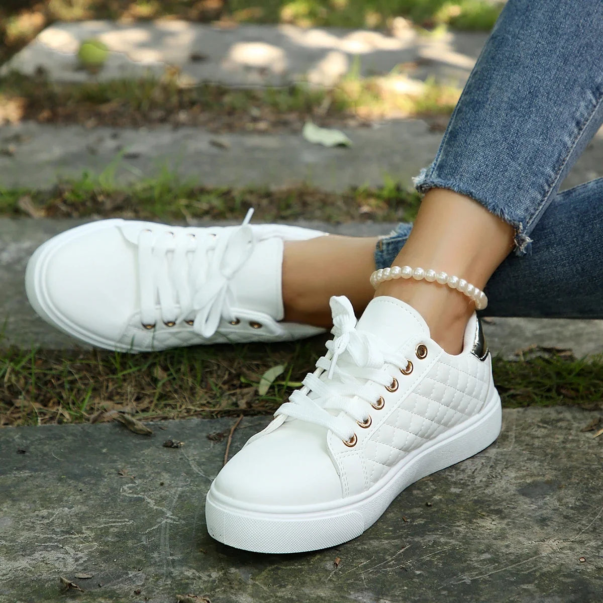 Sneakers Casual - Women's Fashion - View 3