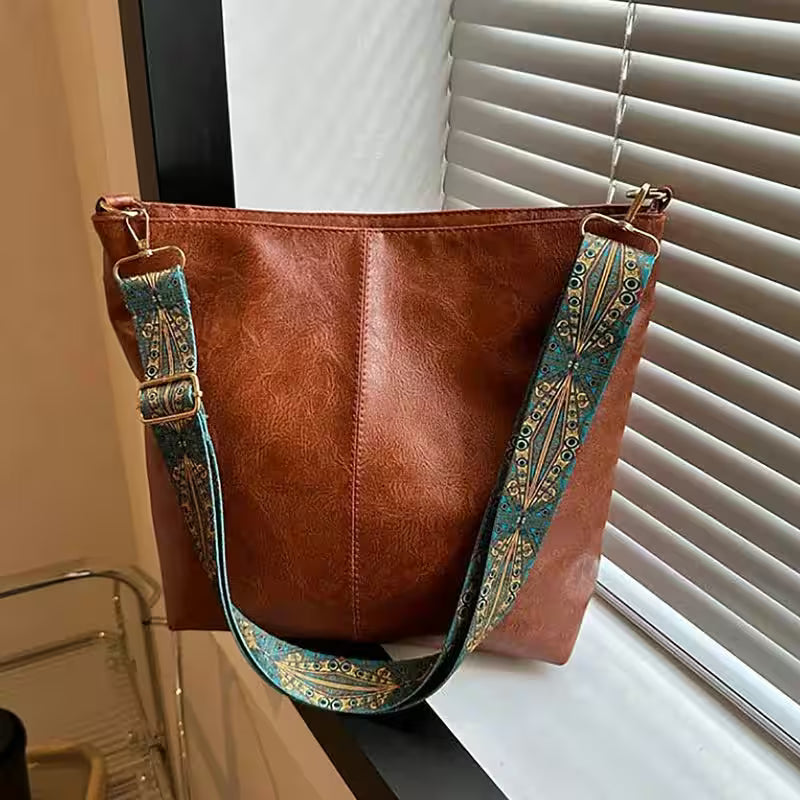 Wide Geometric Strap Shoulder Bag Large Capacity Crossbody - Additional View 8