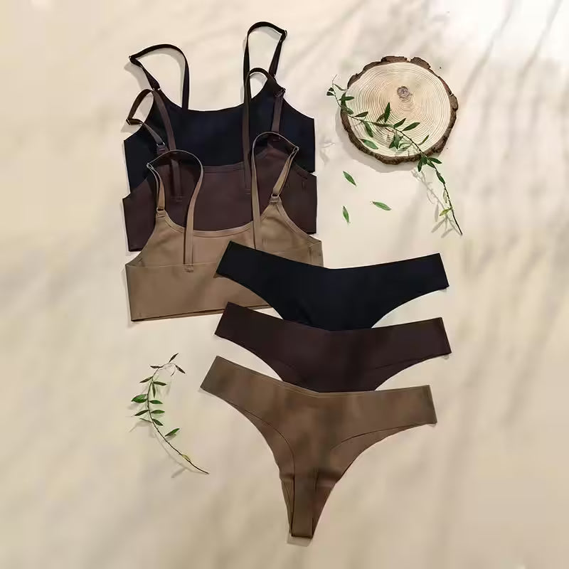 Rings - Silk Seamless Wireless Bras And Underwear Set