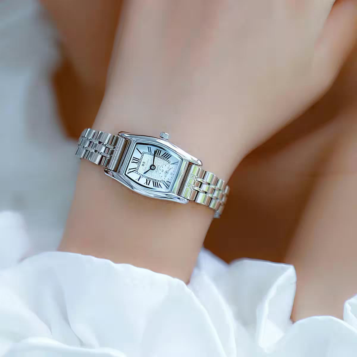 Watches Fashion High Quality Retro Leather Strap Quartz - Women's Fashion - View 8