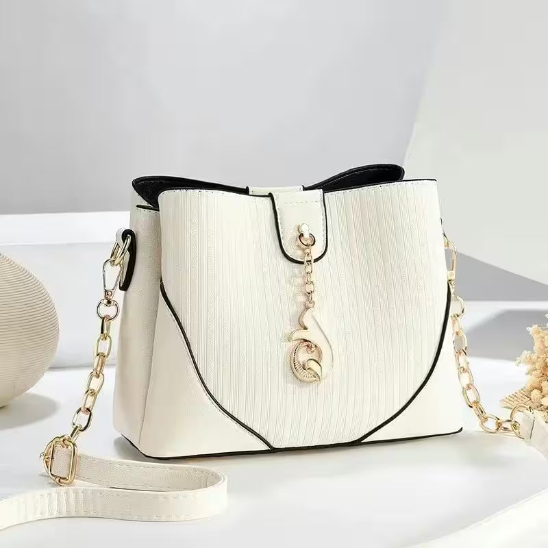 Casual Shoulder Bag Trendy And Stylish - Additional View 13